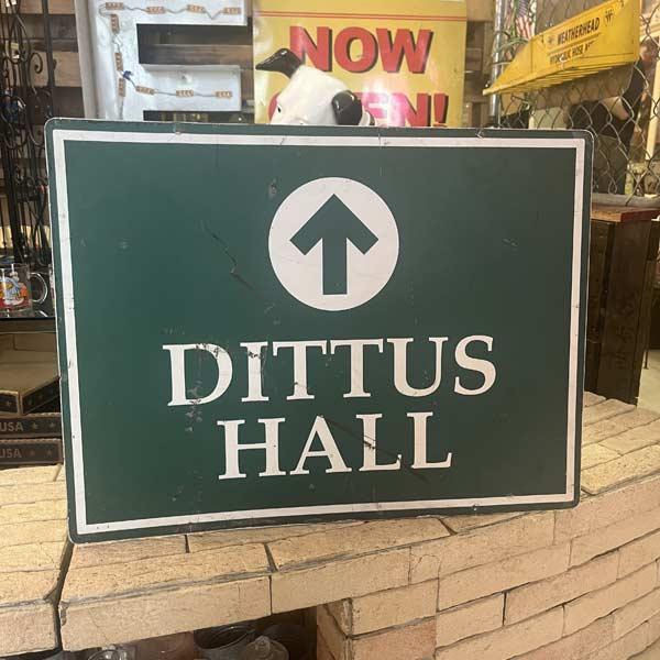 ヴィンテージ　標識？ ヴィンテージ 看板 [202308-C] DITTUS HALL 標識 ストリートサイン