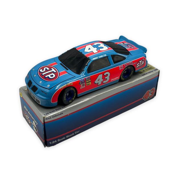 42] 1/24 NASCARコレクタブルミニカー [#43 STP 25th 1996 Silver