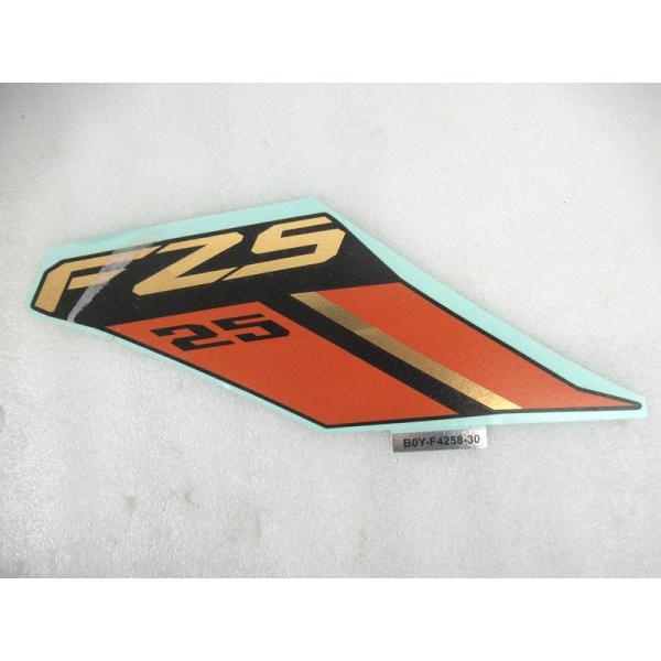 YAMAHA 純正 FZS25 右タンクサイドカバー ステッカー [マットオレンジ] #B0Y-F4258-30
