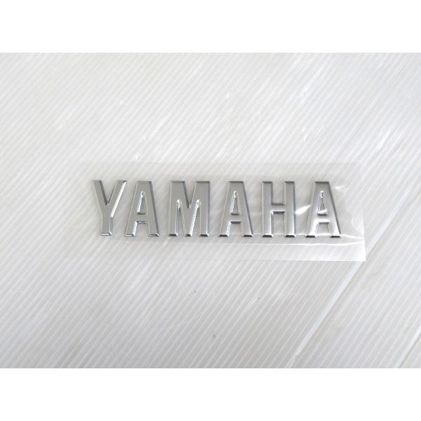 YAMAHA 純正 XSR155 タンクサイドカバーエンブレム[YAMAHAロゴ] [車体