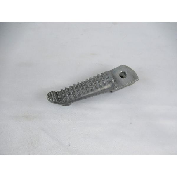YAMAHA 純正 インド仕様R15M/インド仕様R15 V4/MT-15 V2.0 右ステップバー #BCW-F7461-00 【FOOTREST 4】