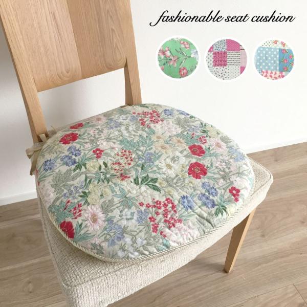 サイズ：約43ｘ41cm素　材：生地／綿100%(Dはポリエステル)　　　　中身／ポリエステル100%厚　み：約3.5〜4cm