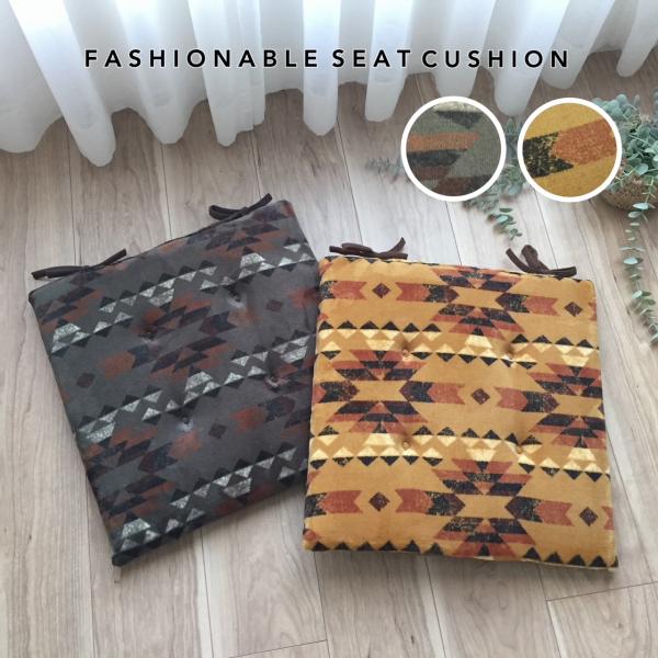 サイズ：約43ｘ43cm素　材：ポリエステル中　身：ポリエステル100％厚　み：約4cm