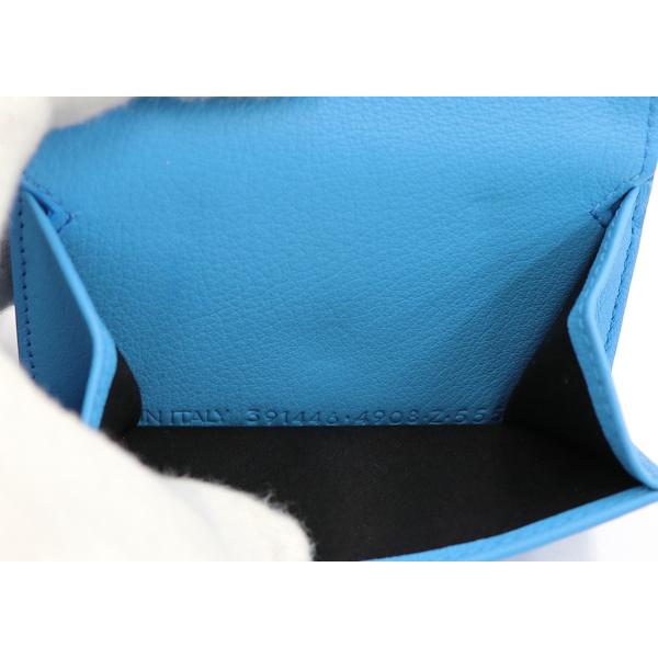 サイズ交換ｏｋ ペーパー レザー ミニウォレット レザー レディース ブルークレール Balenciaga ウォレットのご案内です Kmbl A0599 バレンシアガ 旧ロゴ 中古美品 中古美品 バレンシアガ 三つ折り財布 Kmbl A0599 Chou Porte