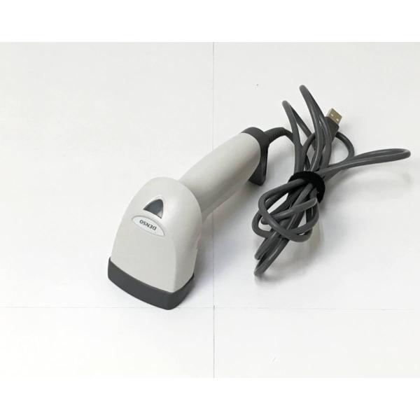 【商品説明】QRコード等の二次元コード読取スキャナです。USB接続タイプです 【メーカー】DENSO 【型番】AT25Q-SM【オプション】本体とUSBケーブルが付属します 【状態】中古品です。本体に汚れ、キズあります。動作に問題はありませ...