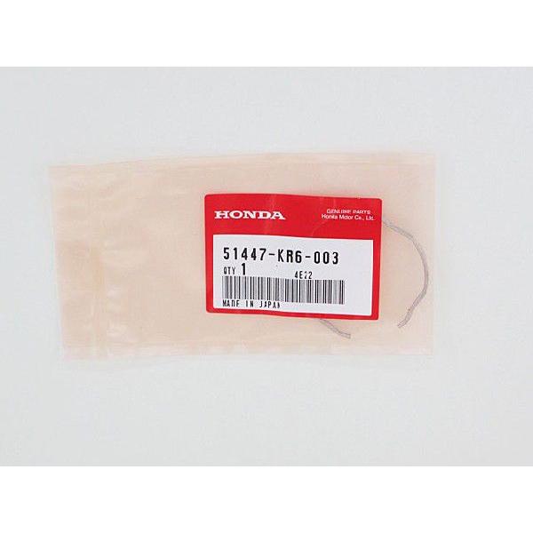 ホンダ純正フロントフォークシールスナップリングです。■部品番号：51447-KR6-003※1台分の場合は2個必要になります、ご注意ください。■主な適合1：FTR223・CBR250RR・VT250スパーダ■主な適合2：CBR250R※その...