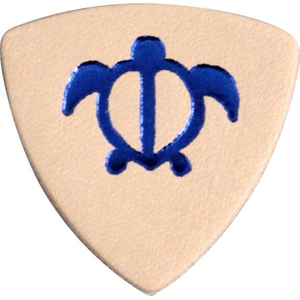 ウクレレ用の革製ピック、FAMOUS 本皮レザーピックです。指や爪とは一味違ったサウンドがお楽しみ頂けます。