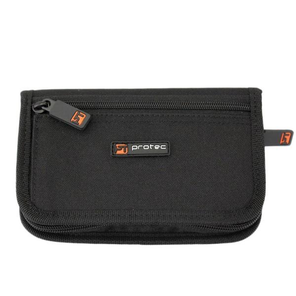 PROTEC A-221 Black トランペット ホルン マウスピース用ポーチスモールブラス用のマウスピースを4本収納可能!保護用のパッドがマウスピースを優しく包み込みへこみや傷から保護してくれる便利グッズです。シンプルなデザインで他のプ...