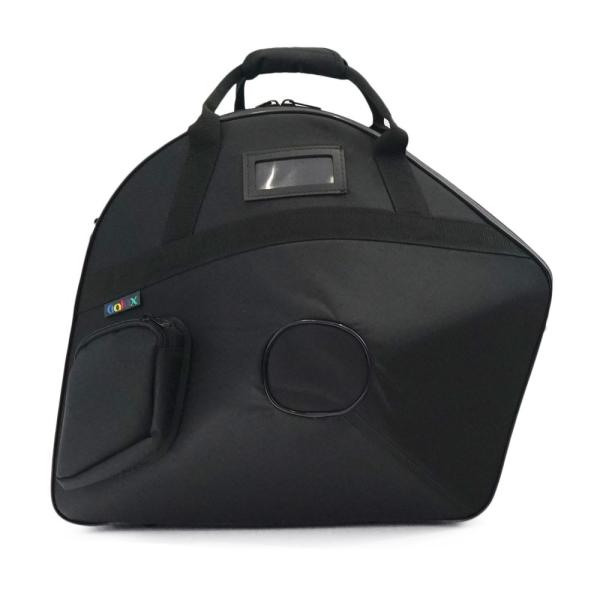 ベルカット専用に作られたケースです。硬質グラスファイバー製で内面の特殊加工により、わずか2,200gの軽さで大人が座っても大丈夫な強度を実現。本体の上にベルが重なる設計で大変コンパクトに収納できます。小物入れ付きです。