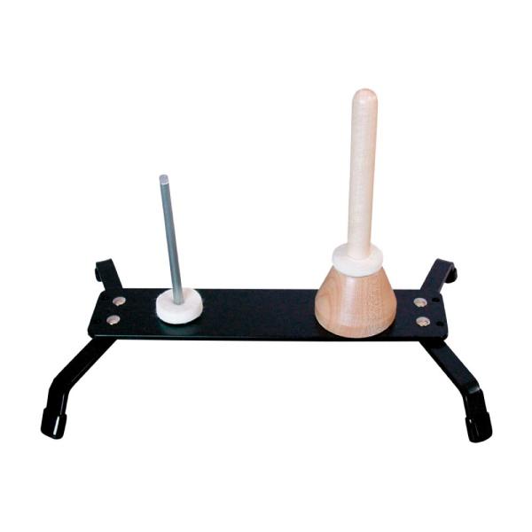 Aida アイダ 140FP-2 フルートスタンド ピッコロスタンド 2本立てスタンドピッコロとフルートの持ち替えに便利な4本足の安定性の高いスタンドです。楽器接触部（ピッコロ部）：φ5丸棒にレジン製ホース楽器接触部（フルート部）：メイプル...