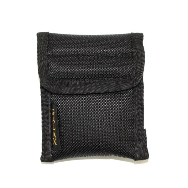 GALAX マウスピースホルダー H1 ホルン用このマウスピースホルダーは二重に縫製されており、15mmの暑さで充分にマウスピースを保護します。また、内側の布は湿気を吸い取り、消臭効果もあります。開閉はマジックテープ式で簡単にでき、通常時で...