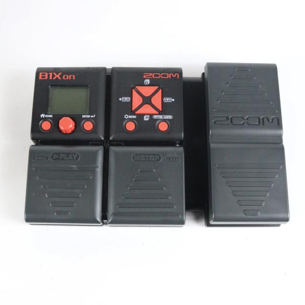 【中古】 ベース用マルチエフェクター ZOOM B1Xon  ZOOM B1Xon の中古品です。  使用感のあるコンディションです。 商品内容：本体のみ  小傷があります。底面に取れない汚れがあります。 現在の所、ガリもなく動作に問題ござ...