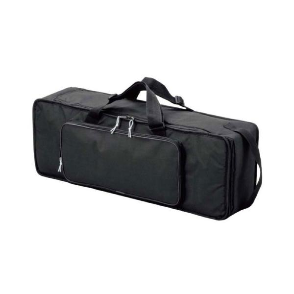 ドラムのハードウェアをまとめて収納可能なソフトバックです。スタンド類やスローンの一括収納に便利。