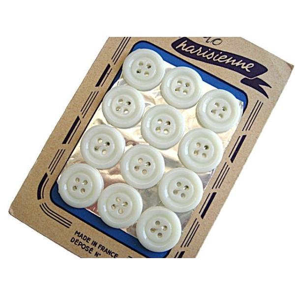 ボタンシート ミルクガラス白 フランス アンティーク ガラスボタン