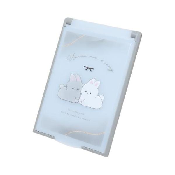 「手鏡」 手鏡 USAMIMI DIARY カードミラーS カミオジャパン コンパクトミラー 超ミニサイズでポーチにすっぽり収まるスタンド式ミラー 毎日が楽しくなるキュートなZAKKAシリーズこちらは身だしなみの必需品[ミニスタンドミラー]...