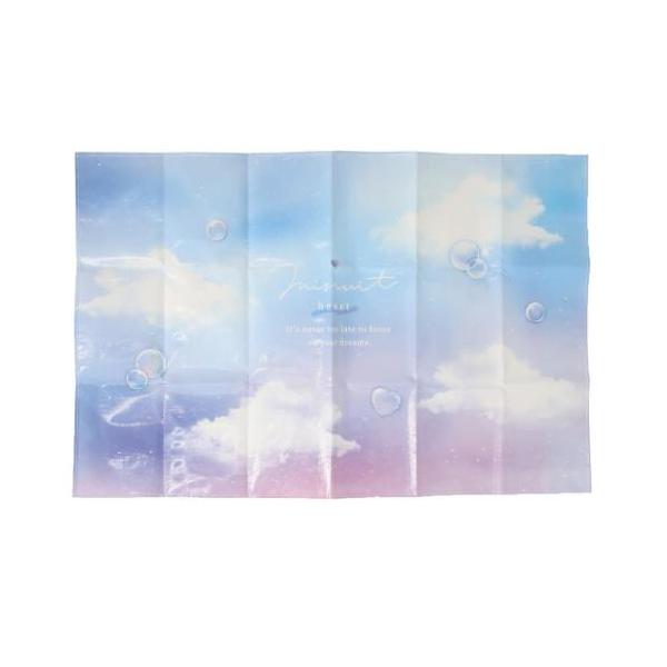 「レジャーシート」 レジャーシート ピクニック用品 ミニュイハート クーリア 1-2人用 ビニールシート 遠足、ピクニックなどアウトドアで大活躍 遠足などレジャーに欠かせない[レジャーシート]にNEWデザインが登場コンパクトに折りたためて持...