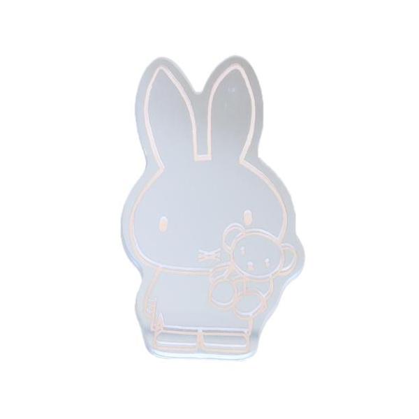 「ミラー」 ミッフィー デコレーションミラー 鏡 70thヒストリー モカ ディックブルーナ 絵本キャラクター お部屋のアクセントに、スマホケースやノートにも！ ディックブルーナの人気絵本[miffy/ミッフィーちゃん]グッズにまたまた可愛...