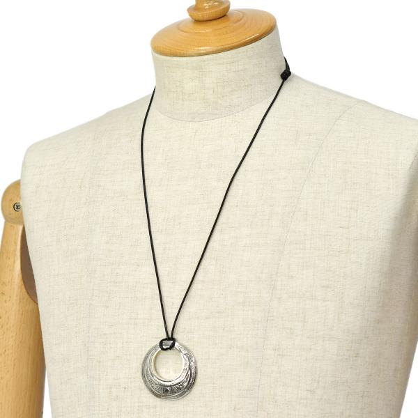 cinqessentiel_tuareg04015sil