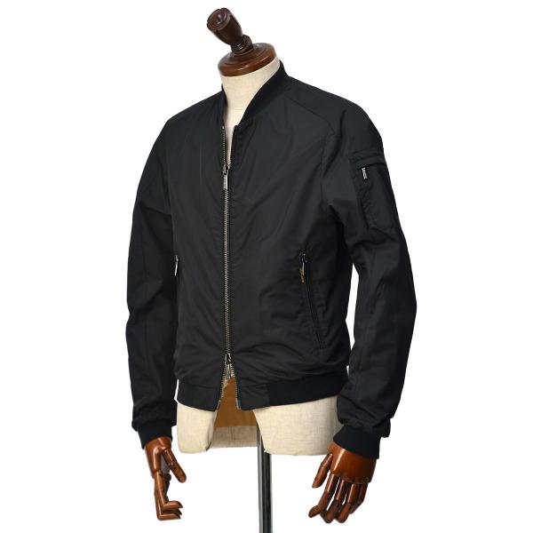 cinqueclassico_moorer011228blk