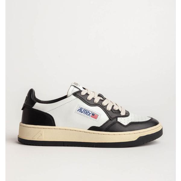 お値下げしました☆AUTRY スニーカー size38 ブラック完売品 大人が選ぶべき黒スニーカー】オールブラックのオートリー