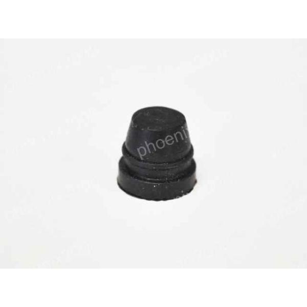 No-673■商品内容：キャリパー 用 ブリーダー ラバー カバー キャップ※1個売り商品となっております。■ブレーキのキャリパーのブリーダー部分のゴムキャップでございます。（画像参照）■キャップ内径:約5mm■全長:約12mm