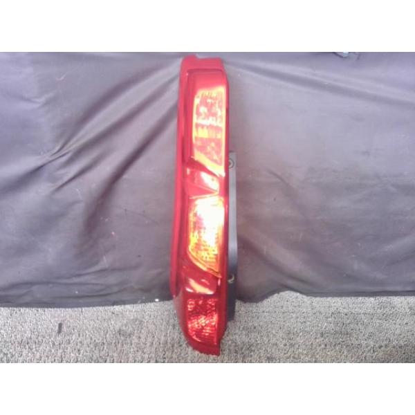 エクストレイル DBA-NT31 左テールランプ 20X 4WD QX1 220-63929 26555