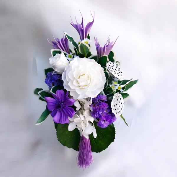 プリザーブドフラワー 小さめの仏花 お仏壇 お供え 想い 白い バラ アレンジ 花瓶 付 Buyee Buyee บร การต วกลางจากญ ป น ซ อจากประเทศญ ป น