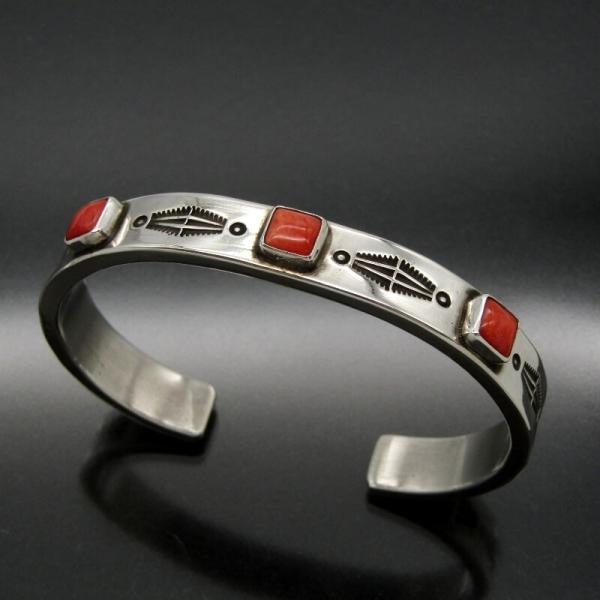 navajo ハーマンスミス トライアングルバングル 2025年最新