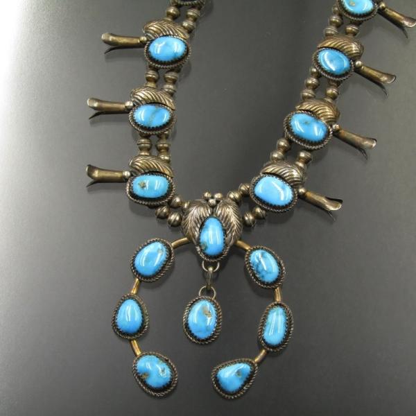 ナバホ族 navajo スカッシュブロッサム ネックレス ハリソンジム ナジャ