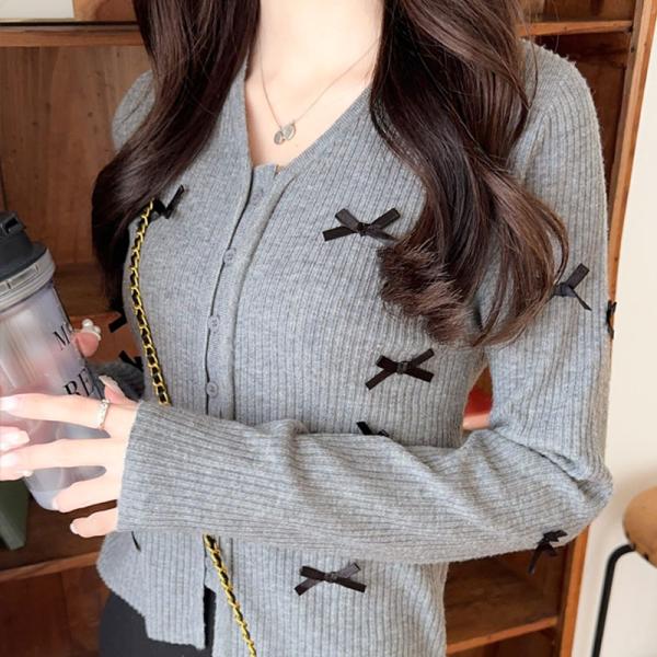 【mily bilet】トップス カーディガン リブニット レディース リボン サテンリボン Vネック カーデ フェミニン コンパクト 大きいサイズ