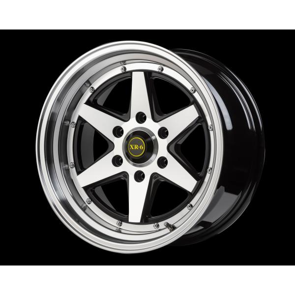 美品　FABULOUS ハイエース 21 BARONE XR-6 17インチ