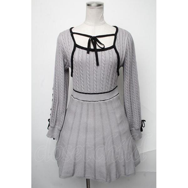 SALE】evelyn / バイカラーニットフレアワンピース ブルーグレー S-25