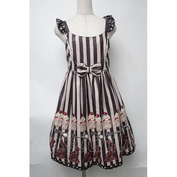 Emily Temple cute / カップケーキ＆チョコウサギノースリーブ