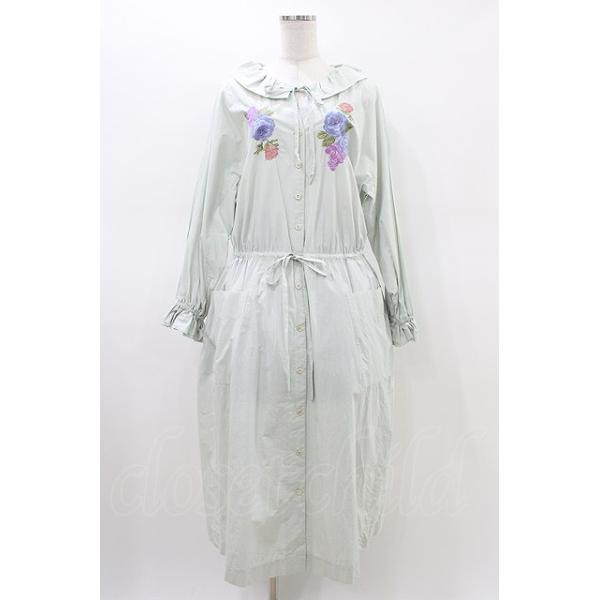 Jane Marple Dans Le Salon / Jardin Des Fleurs Embroideryドレス