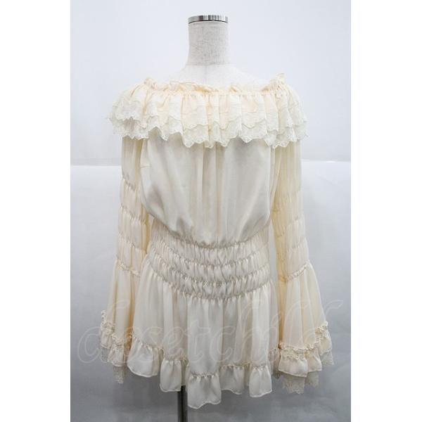 アトリエピエロシャーリング姫袖ブラウス　レース　生成り色　アイボリー ATELIER PIERROT / 【プラスサイズ】Shirring princess sleeve blouse