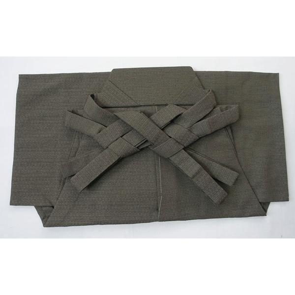 男物 単衣 袴 しつけ糸付き 未使用 地模様入り 騎馬型 ズボン型 紐下