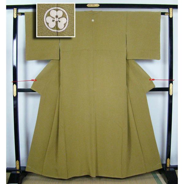 ［3931］色無地 美品 さが美扱い 一つ紋 剣片喰 正絹 着物 袷 3931］色無地 美品 さが美扱い 一つ紋 剣片喰 正絹 着物 袷