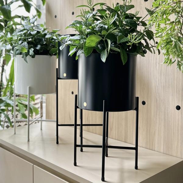 Hubsch(ヒュプシュ) エアリーポット Ф25 ホワイト/ブラック/カーキ 8号