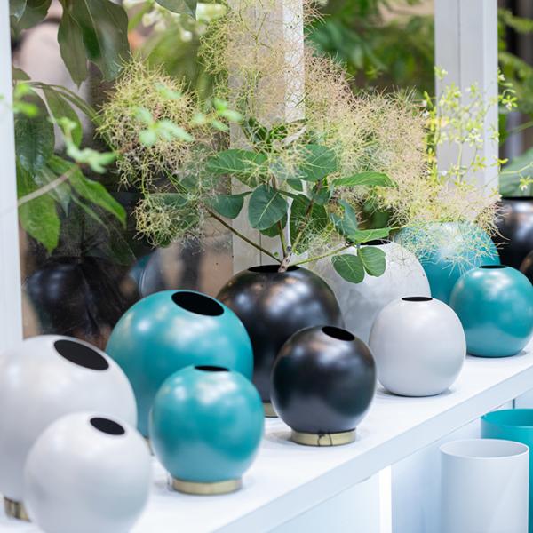 クローバー花瓶 楽天市場】アイボリー四葉のクローバー フラワーベース(花瓶 フラワー