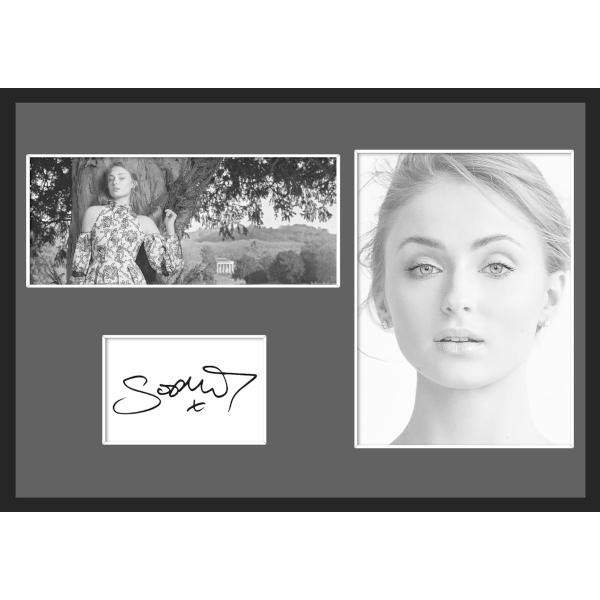 10種類!Sophie Turner/ソフィー・ターナー/女優/ドラマ/映画/サインプリント&amp;証明書付きフレーム/BW/モノクロ/ディスプレイ(9-3W）