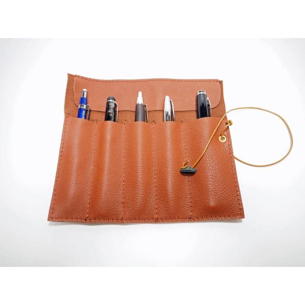 ペンケース おしゃれ 革 くるくる 巻き巻き 筆箱 日本製 手作り 使うほど味が出る 赤茶 受注生産 Buyee 日本代购平台 产品购物网站大全 Buyee一站式代购 Bot Online