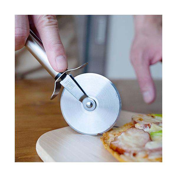 他サイト： ポスト投函 Zwilling ツヴィリング 18-8 ピザカッター 39707-000 ステンレス ピザ パイ パイカッター 調理器具 便利 キッチン用品 おしゃれの商品画像