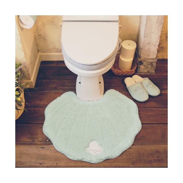 ※沖縄県への発送は別途送料が掛かります。※代引き支払いの場合は、別途代引き手数料が掛かります。くすんだ淡いカラーに癒される、柔らかな雰囲気のインテリアマット。銀糸で施された刺繍がポイントです。吸水力に優れた糸を使用しています。■ サイズ(c...