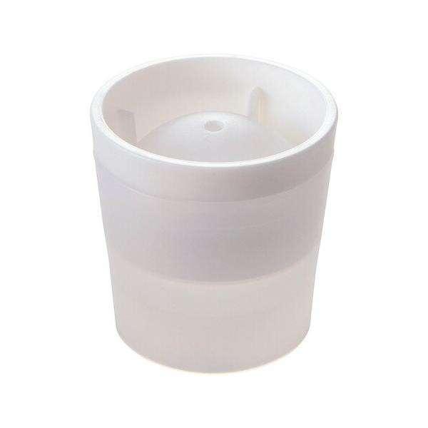 製氷時に場所をとらないスタッキング設計です。やわらかフタで簡単に氷が取り出せます。材質：本体/ポリプロピレン、フタ/エラストマー出来上がり寸法：φ60カラー：ホワイト直径×高さ(mm)：75×75