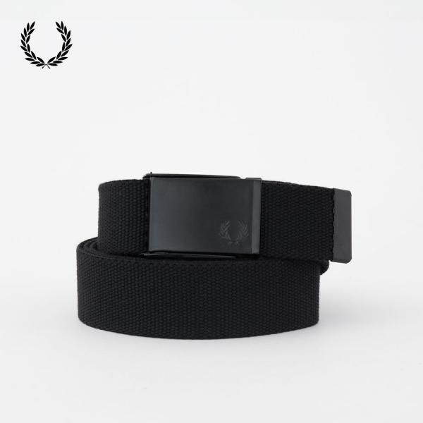 FRED PERRY（フレッドペリー） ウェビング ブランデッド ベルト BT8406