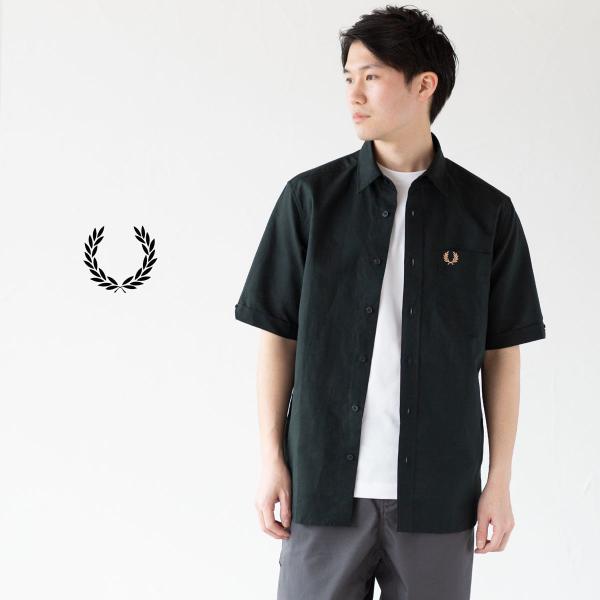 FRED PERRY（フレッドペリー） リネン ブレンド ショートスリーブ