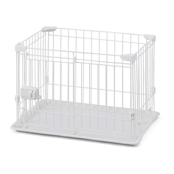 【商品説明】工具不要、組み立てカンタン。ジョイントパーツを留めれば完成。トレーにはサークルのガタツキを防ぐバックルと床傷を防止するゴム脚が付いています。高級感のあるマットな質感でインテリアにぴったりなデザインです。開け閉めラクラクのスライド...