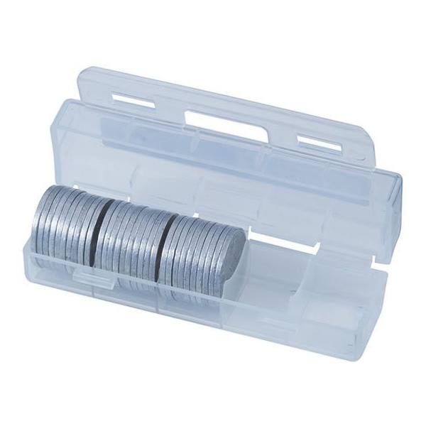 【商品説明】硬貨の整理、集計に便利なコインケースです。１０枚ごとに仕切りがついているので、集計しやすくなっています。上蓋にも仕切りをつけることで硬貨の飛散を防止します。２箇所の留め具で上蓋を固定し、落下時でもケースが開きにくい安心設計です。...