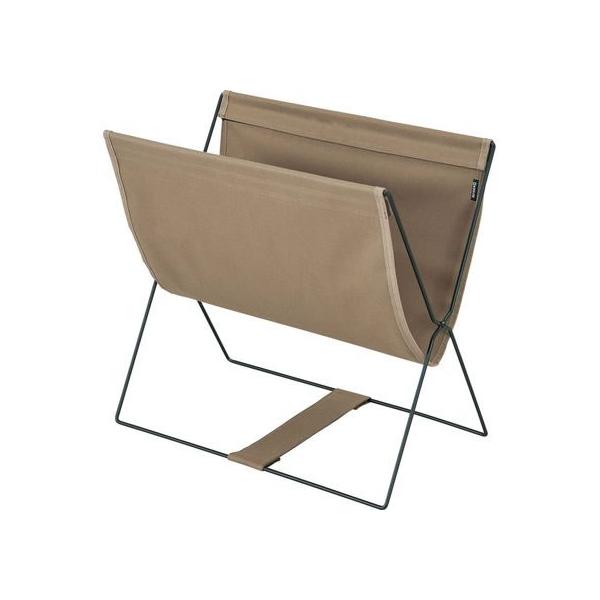 【商品説明】サッと開いてすぐに置ける、デスクサイドやデスク下で使えるカバン置きです。　使わない時は畳めてコンパクトに収納可能です。　大きい間口でカバンや荷物も置きやすい形状です。　オフィスや飲食店でのカバンや荷物置きとしてはもちろん、ご家庭...