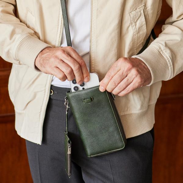 ココマイスター ダーリントン・スマホウォレットショルダーV2 ディープグリーン COCOMEISTER 【ココマイスター】ダーリントン・スマホウォレット